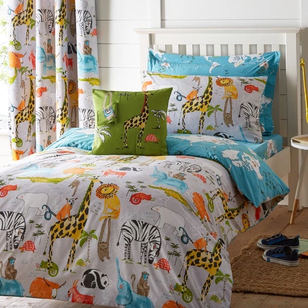 Dunelm My World Reversible Duvet Cover And Pillowcase Set 8 Dunelm My World Reversible Duvet Cover And Pillowcase Set - Image 6