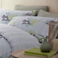 Riva Home Furn. Pandas Green Reversible Duvet Cover And Pillowcase Set -pillowcase shop 1000161277 alt02