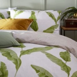 Riva Home Furn. Plantain Leaf Green Reversible Duvet Cover And Pillowcase Set -pillowcase shop 1000161283 alt02