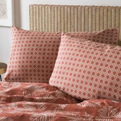 Furn Furn. Riva Japandi Red Duvet Cover And Pillowcase Set -pillowcase shop 1000170836 alt02