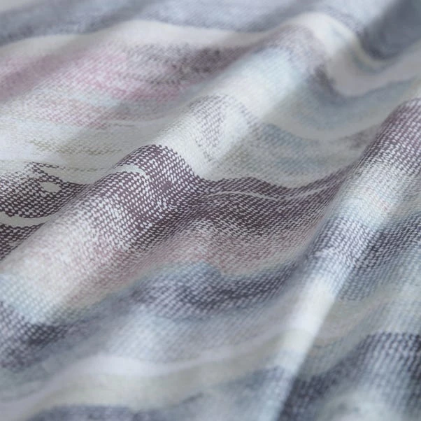 Appletree Landscape 100% Cotton Duvet Cover And Pillowcase Set 8 Appletree Landscape 100% Cotton Duvet Cover And Pillowcase Set - Image 6