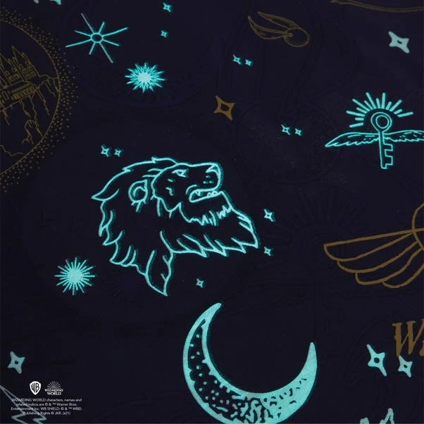 Harry Potter Hogwarts Glow In The Dark Duvet Cover And Pillowcase Set 8 Harry Potter Hogwarts Glow In The Dark Duvet Cover And Pillowcase Set - Image 6