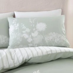 Catherine Lansfield Meadowsweet Floral Green Reversible Duvet Cover And Pillowcase Set -pillowcase shop 1000184226 alt01