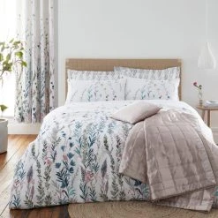 Dunelm Whimsical Botanical Green 100% Cotton Reversible Duvet Cover And Pillowcase Set 10 Dunelm Whimsical Botanical Green 100% Cotton Reversible Duvet Cover And Pillowcase Set -pillowcase shop 1000185662 alt02