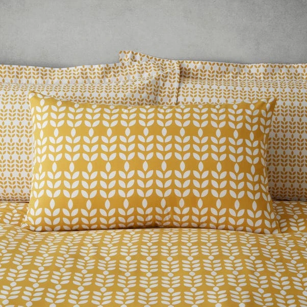 Elements Vete Ochre Reversible Duvet Cover And Pillowcase Set 6 Elements Vete Ochre Reversible Duvet Cover And Pillowcase Set - Image 4