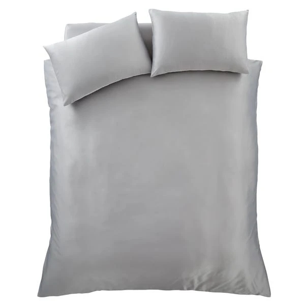 Catherine Lansfield Silky Soft Satin Silver Duvet Cover And Pillowcase Set 6 Catherine Lansfield Silky Soft Satin Silver Duvet Cover And Pillowcase Set - Image 4