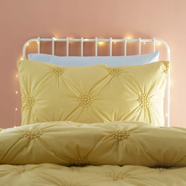 Dunelm Ruched Spot Yellow Duvet Cover And Pillowcase Set 4 Dunelm Ruched Spot Yellow Duvet Cover And Pillowcase Set - Image 2