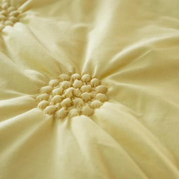 Dunelm Ruched Spot Yellow Duvet Cover And Pillowcase Set 5 Dunelm Ruched Spot Yellow Duvet Cover And Pillowcase Set - Image 3