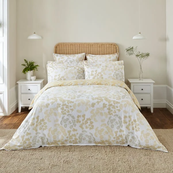 Dorma Daylesford 300 Thread Count Cotton Sateen Yellow Duvet Cover And Pillowcase Set 3 Dorma Daylesford 300 Thread Count Cotton Sateen Yellow Duvet Cover And Pillowcase Set