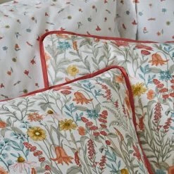 Dunelm Meadow Ditsy Floral Red 100% Cotton Reversible Duvet Cover And Pillowcase Set 13 Dunelm Meadow Ditsy Floral Red 100% Cotton Reversible Duvet Cover And Pillowcase Set -pillowcase shop 30726119 alt05