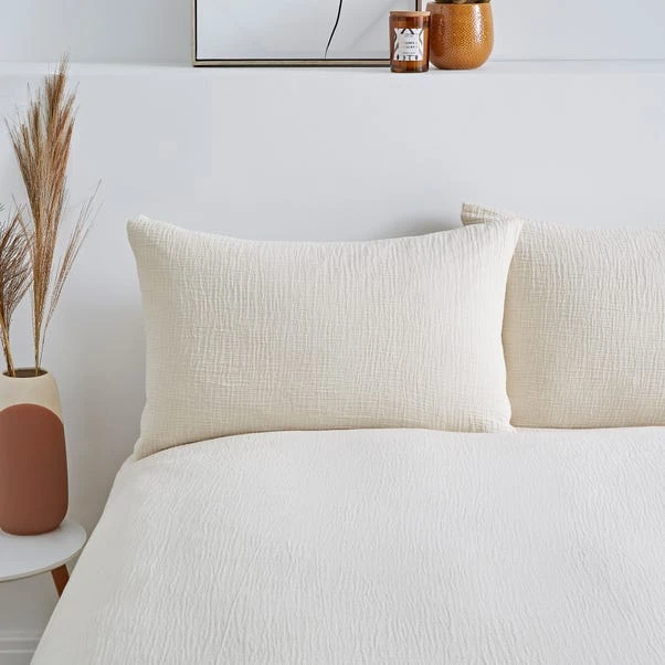 Dunelm Alerday Sandstone 100% Cotton Duvet Cover And Pillowcase Set 4 Dunelm Alerday Sandstone 100% Cotton Duvet Cover And Pillowcase Set - Image 2