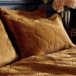 Paoletti Palmeria Gold Embroidered Reversible Duvet Cover And Pillowcase Set -pillowcase shop 30747015 alt02