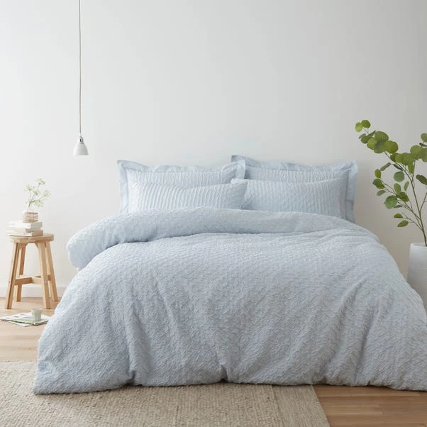 Dunelm Edison Textured Pale Blue Duvet Cover And Pillowcase Set 3 Dunelm Edison Textured Pale Blue Duvet Cover And Pillowcase Set