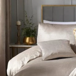 Laurence Llewelyn-Bowen Montrose Linen Duvet Cover And Pillowcase Set -pillowcase shop 30764351 alt03