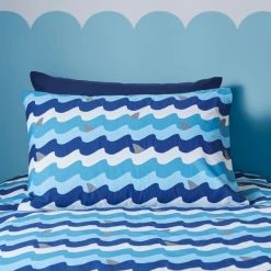 Dunelm Sharks Duvet Cover And Pillowcase Set -pillowcase shop 30768122 alt03