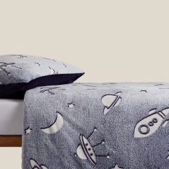 Dunelm Stars Navy Glow In The Dark Fleece Duvet Cover And Pillowcase Set 10 Dunelm Stars Navy Glow In The Dark Fleece Duvet Cover And Pillowcase Set -pillowcase shop 30770087 alt05