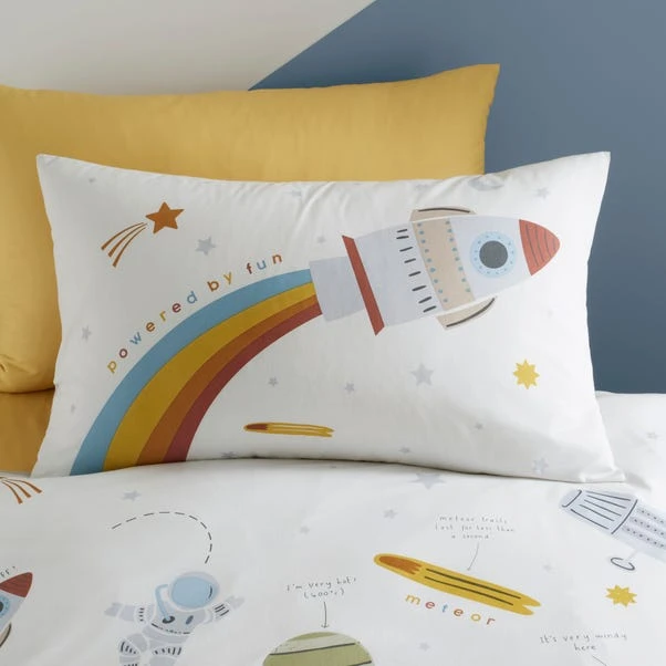 Dunelm Outer Space Scandi Duvet Cover And Pillowcase Set 5 Dunelm Outer Space Scandi Duvet Cover And Pillowcase Set - Image 3