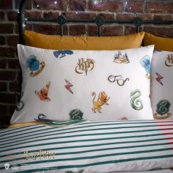 Warner Brothers Harry Potter Houses Duvet Cover And Pillowcase Set -pillowcase shop 30792099 alt03