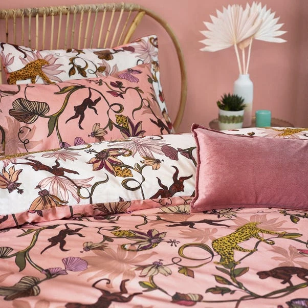 Furn Furn. Wildlings Blush Duvet Cover And Pillowcase Set 4 Furn Furn. Wildlings Blush Duvet Cover And Pillowcase Set - Image 2