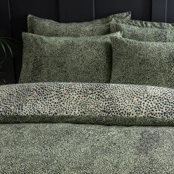 Dunelm Paradise Spot Green Duvet Cover And Pillowcase Set 11 Dunelm Paradise Spot Green Duvet Cover And Pillowcase Set -pillowcase shop 30807724 alt03