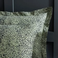 Dunelm Paradise Spot Green Oxford Pillowcase -pillowcase shop 30807726 alt02