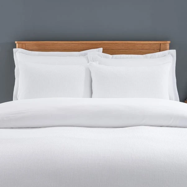 Dunelm Alston Waffle White Duvet Cover And Pillowcase Set 5 Dunelm Alston Waffle White Duvet Cover And Pillowcase Set - Image 3