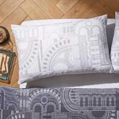 Natural History Museum Waterhouse Charcoal Duvet Cover And Pillowcase Set -pillowcase shop 30807761 alt05