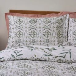 Dunelm Lara Leaf Anti-Allergy 100% Cotton Green Duvet Cover And Pillowcase Set -pillowcase shop 30807840 alt05