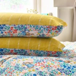 Peter Rabbit™ Florelli Multi Floral Duvet Cover And Pillowcase Set -pillowcase shop 30818570 alt02